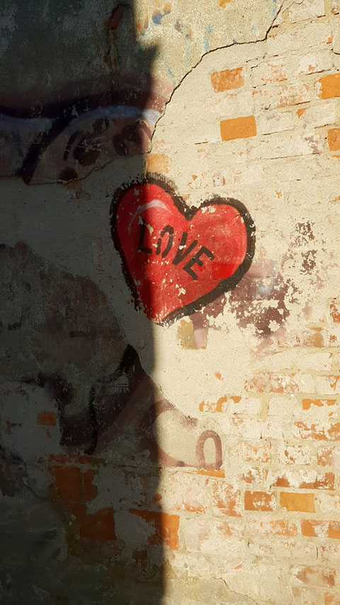 love graffiti on the wall
