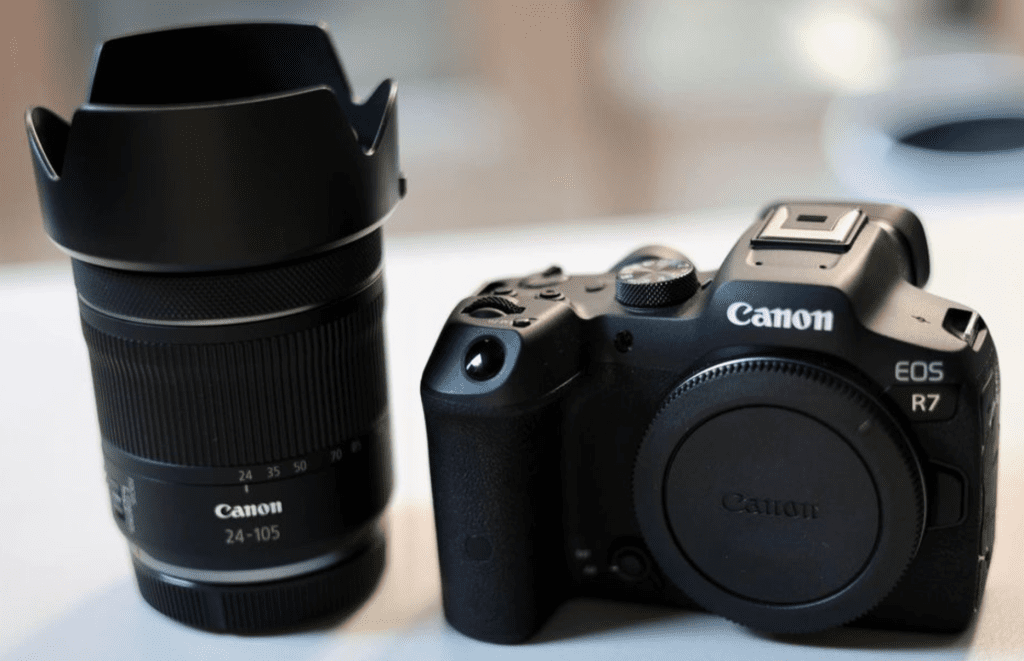 CANON-R7