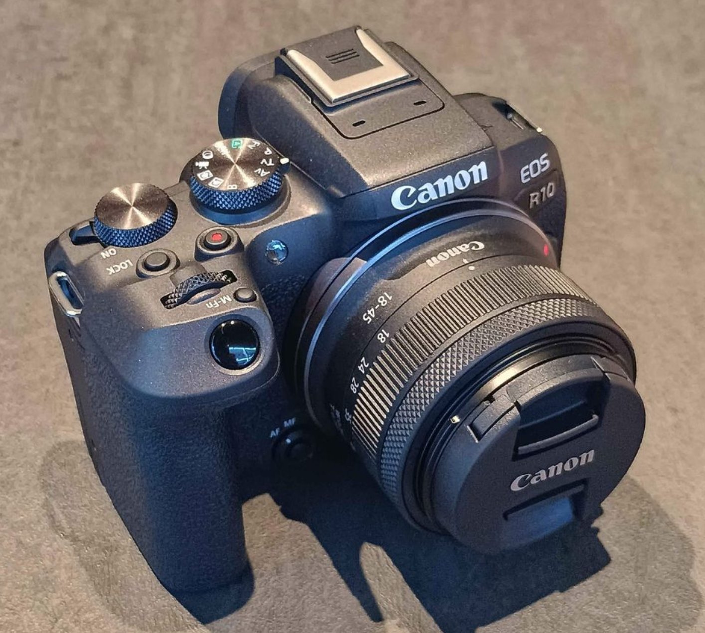 Canon-R10