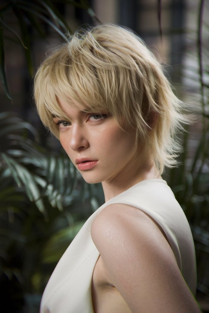 blonde short shag haircut